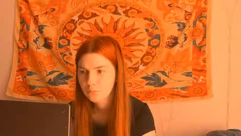 Snapshot of aliceinredsquare_ chatting on June 2026 05:08:02 AM Alice online show from June 2026 05:08:02 AM