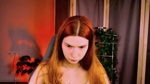 Snapshot of aliceinredsquare_ chatting on June 2026 05:08:01 AM Alice online show from June 2026 05:08:01 AM