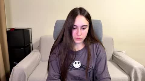 alicekollt online show from June 2026 10:59:01 PM
