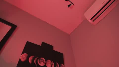 ALICE  online show from September 2025 01:05:02 AM