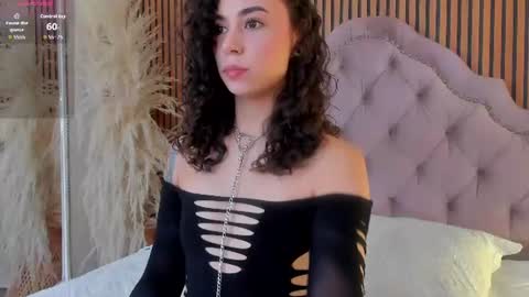 Snapshot of alicestevens_ chatting on July 2026 01:47:01 PM Alicestevens online show from July 2026 01:47:01 PM