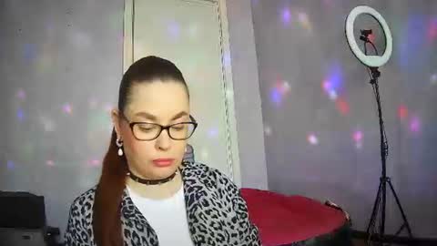 AlicexFresh online show from April 2026 08:04:01 AM