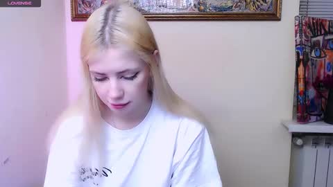 Snapshot of alicexooo_ chatting on February 2026 09:08:02 AM Alice online show from February 2026 09:08:02 AM