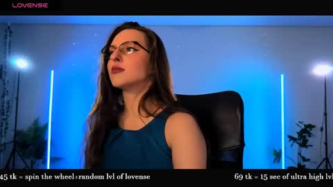 Snapshot of alicia_art_ chatting on April 2026 05:40:01 PM Alicia online show from April 2026 05:40:01 PM
