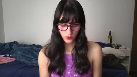 Alice online show from February 2025 05:57:02 PM
