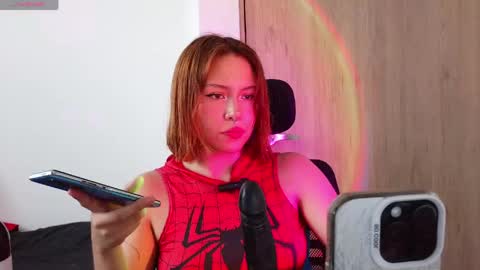 aliciia_23 online show from April 2026 09:53:02 PM