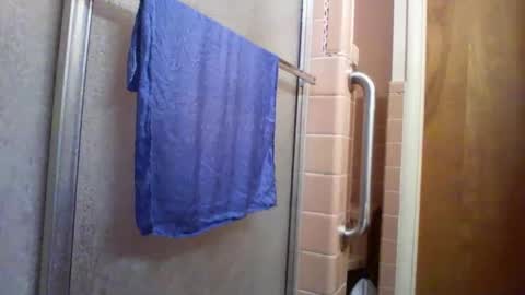 alienlove23 online show from February 2026 06:15:01 PM