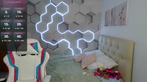Snapshot of aliicemeow chatting on June 2026 02:53:01 AM aliicemeow online show from June 2026 02:53:01 AM
