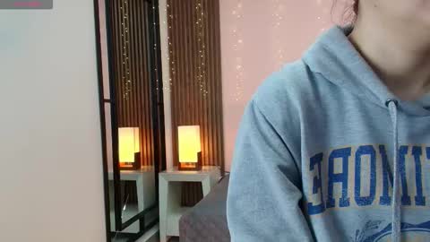 Alina online show from March 2026 11:58:01 AM