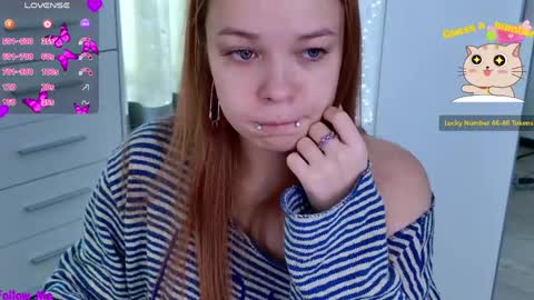 Snapshot of alinabae chatting on April 2026 07:14:01 AM Alina and Ben online show from April 2026 07:14:01 AM