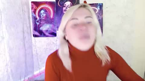 Snapshot of alinafrey_ chatting on February 2026 07:12:01 AM Alina online show from February 2026 07:12:01 AM