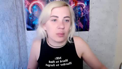 Snapshot of alinafrey_ chatting on February 2026 06:31:01 AM Alina online show from February 2026 06:31:01 AM