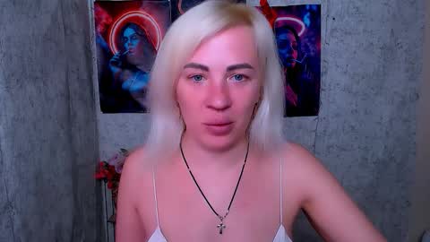 Snapshot of alinafrey_ chatting on March 2026 09:13:01 AM Alina online show from March 2026 09:13:01 AM