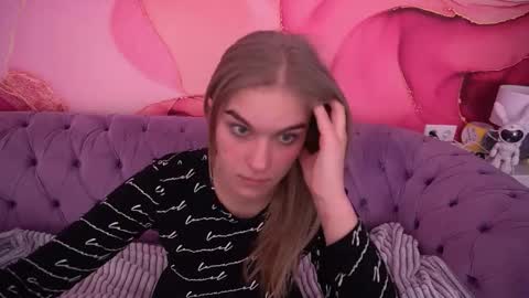 Alina online show from February 2026 01:32:02 PM