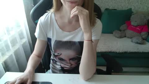 AlisaRogsx online show from May 2026 03:27:01 PM