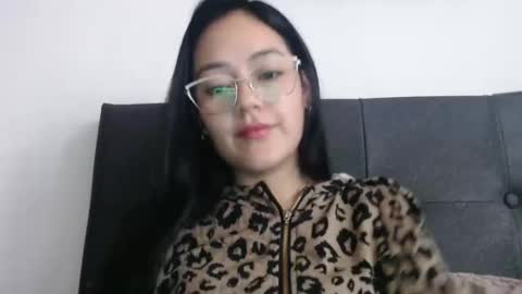 alisha_9997 online show from March 2026 01:18:02 PM