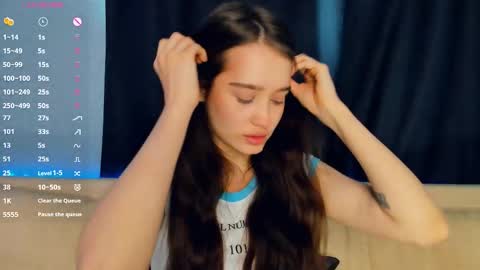 Snapshot of alivialovely chatting on February 2026 07:32:02 AM Alivia online show from February 2026 07:32:02 AM