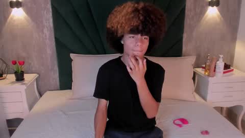  Alexis Etereo  online show from February 2026 07:20:02 PM