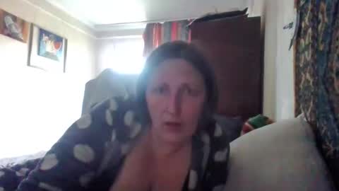 Snapshot of allasowinskaya chatting on May 2026 10:22:01 AM AllaSowinskaya online show from May 2026 10:22:01 AM