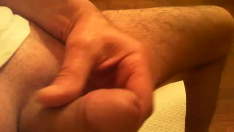 Snapshot of allelo84 chatting on December 2024 12:57:01 AM allelo84 online show from December 2024 12:57:01 AM
