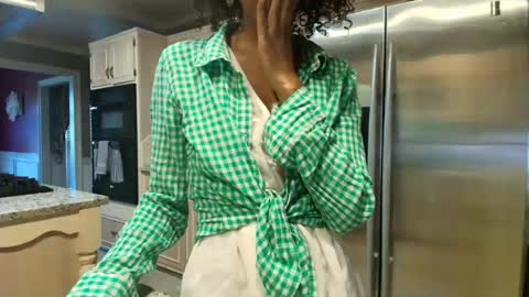 Snapshot of allgood4u chatting on June 2026 07:34:01 PM wishlist on bio online show from June 2026 07:34:01 PM