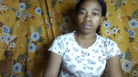 Snapshot of alliciax632770q chatting on June 2026 11:26:01 PM alliciax632770q online show from June 2026 11:26:01 PM