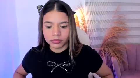 Snapshot of allison_owensxx chatting on June 2026 11:08:02 AM Allison online show from June 2026 11:08:02 AM