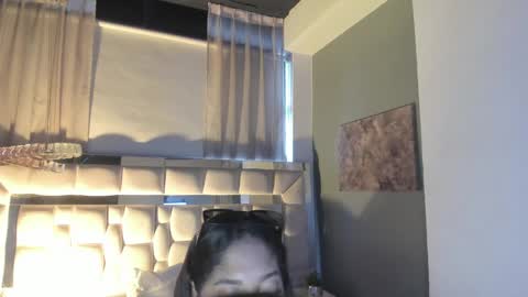 Snapshot of allisonfoster_ chatting on February 2025 07:27:02 PM Allison online show from February 2025 07:27:02 PM