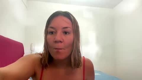 allisonlove2 online show from April 2026 04:52:01 PM