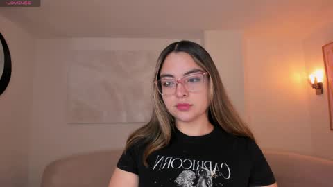 Snapshot of allisonrogersx chatting on June 2026 11:11:02 AM Allison Rogers online show from June 2026 11:11:02 AM