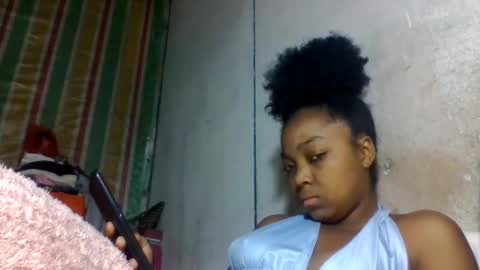 allizida01 online show from June 2026 06:40:02 PM