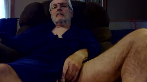 Snapshot of allo00 chatting on June 2026 06:23:01 PM allo00 online show from June 2026 06:23:01 PM