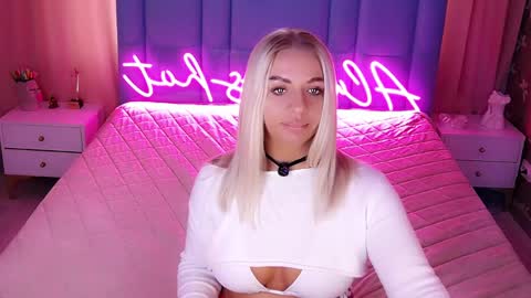 AlwaysHot online show from March 2026 02:11:02 AM