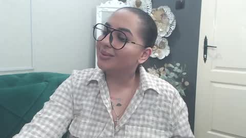         online show from April 2026 09:59:01 PM