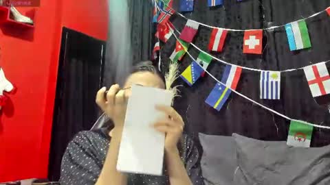 Santy online show from July 2026 09:43:02 PM
