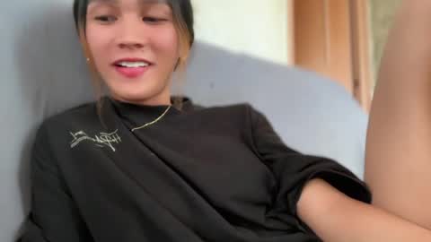 larah online show from April 2026 05:03:01 AM