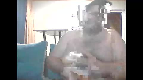 almirsex online show from April 2026 04:23:01 PM