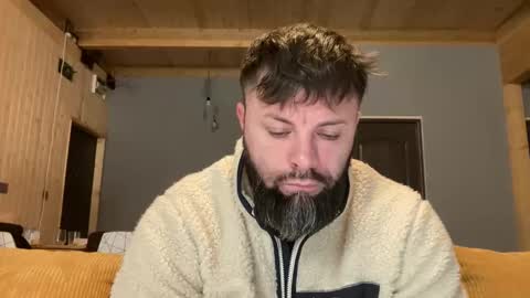 Jhonny online show from December 2025 03:45:02 AM