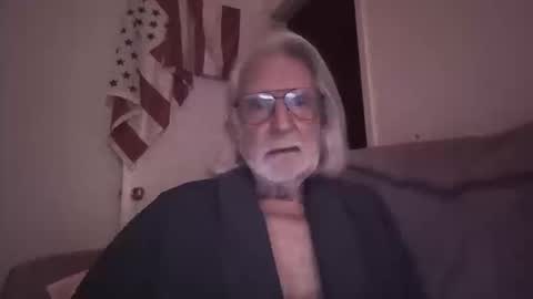 AlphaUniform online show from March 2026 11:27:02 AM