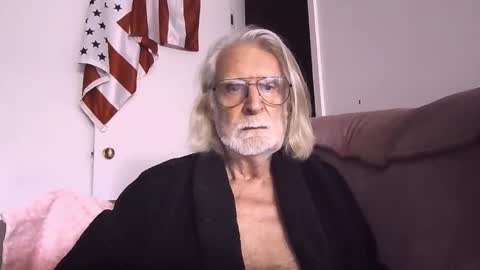 AlphaUniform online show from March 2026 05:08:01 PM