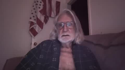 AlphaUniform online show from March 2026 11:36:01 AM