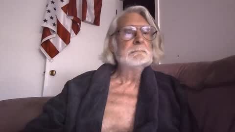 AlphaUniform online show from June 2026 02:55:01 PM