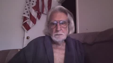 AlphaUniform online show from July 2026 11:17:02 AM