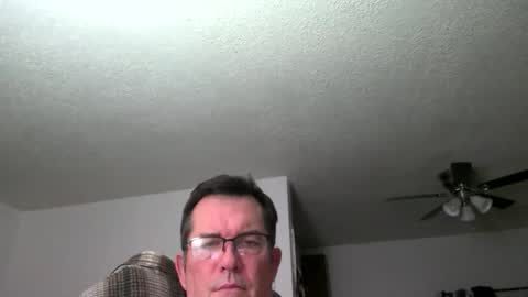 Snapshot of alpine1918 chatting on May 2026 07:02:02 AM alpine1918 online show from May 2026 07:02:02 AM