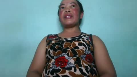 Snapshot of alypierette chatting on June 2026 04:31:02 PM alypierette online show from June 2026 04:31:02 PM