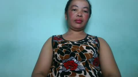 Snapshot of alypierette chatting on June 2026 05:32:02 AM alypierette online show from June 2026 05:32:02 AM