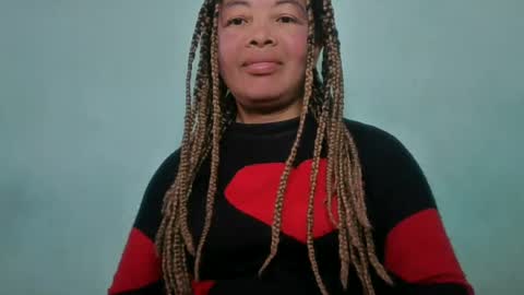 Snapshot of alypierette chatting on July 2026 06:07:02 AM alypierette online show from July 2026 06:07:02 AM