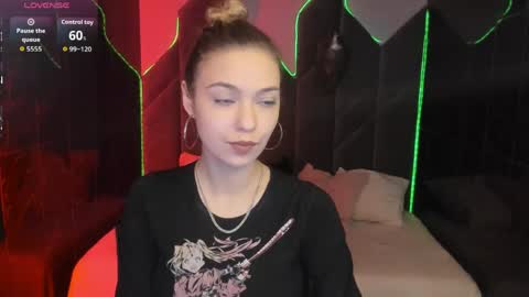 Alysia online show from April 2026 10:23:02 PM