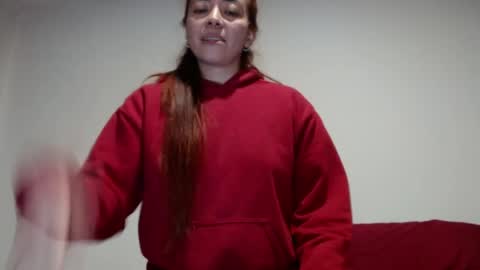 Snapshot of alysonada chatting on March 2026 02:06:01 AM alyson online show from March 2026 02:06:01 AM