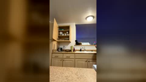 Alyssiaamorexo online show from June 2026 06:56:01 PM